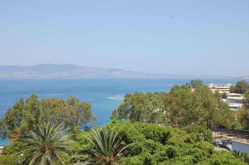 B&B H224 Reggio di Calabria Zewnętrze zdjęcie